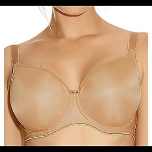 Smoothing moulded balcony bra by Fantasie